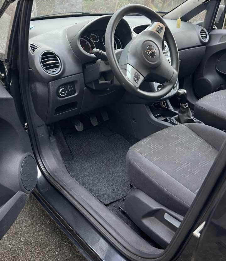 Fahrzeug nach der mobilen Aufbereitung vor Ort
